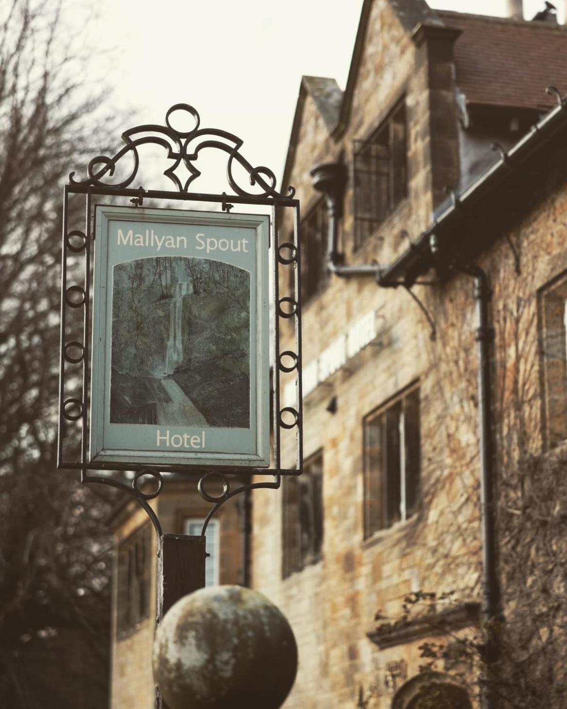 Mallyan Spout Hotel Goathland Exterior foto